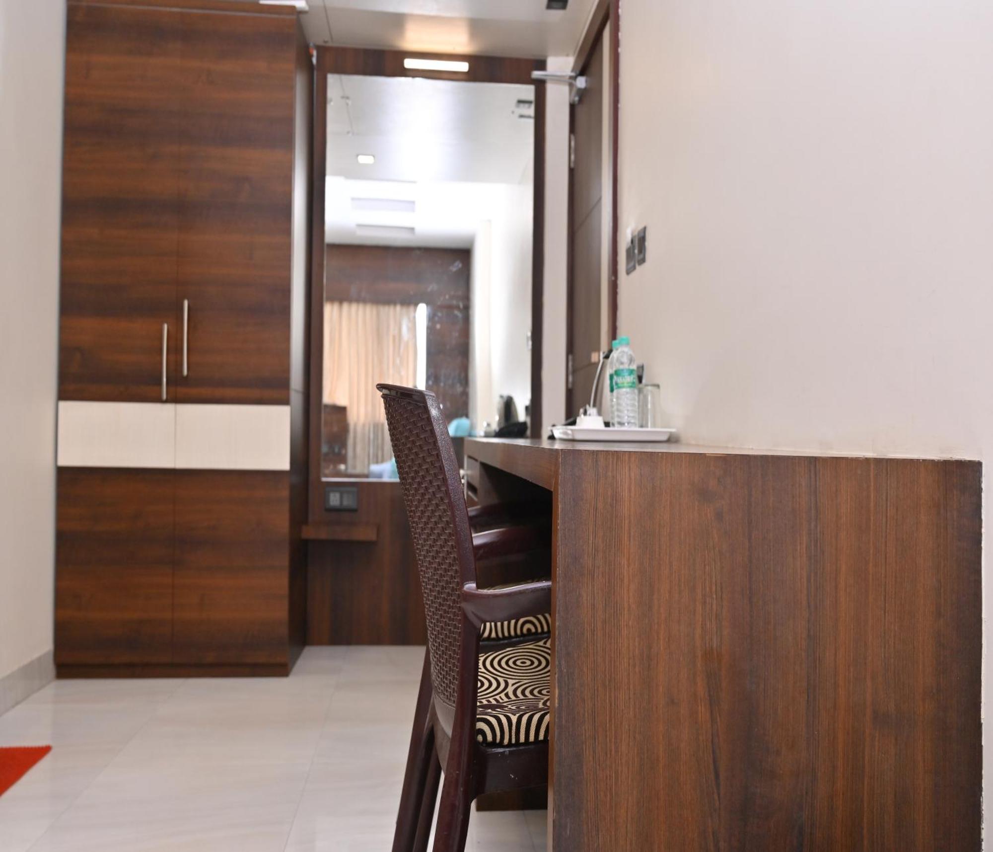 Hotel Silver Land New Digha With Rooftop Pool Exteriér fotografie