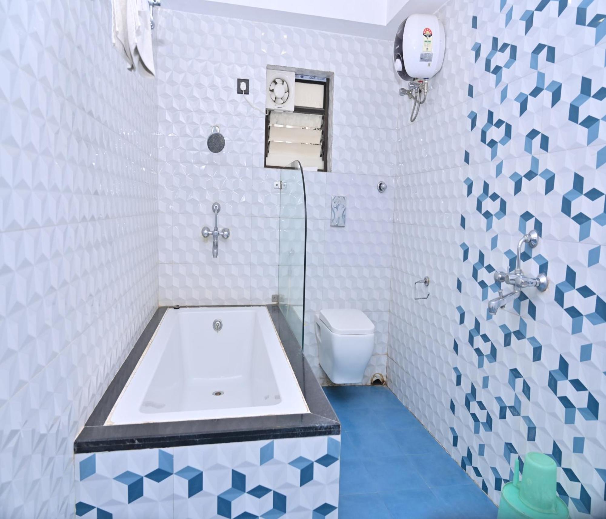 Hotel Silver Land New Digha With Rooftop Pool Exteriér fotografie