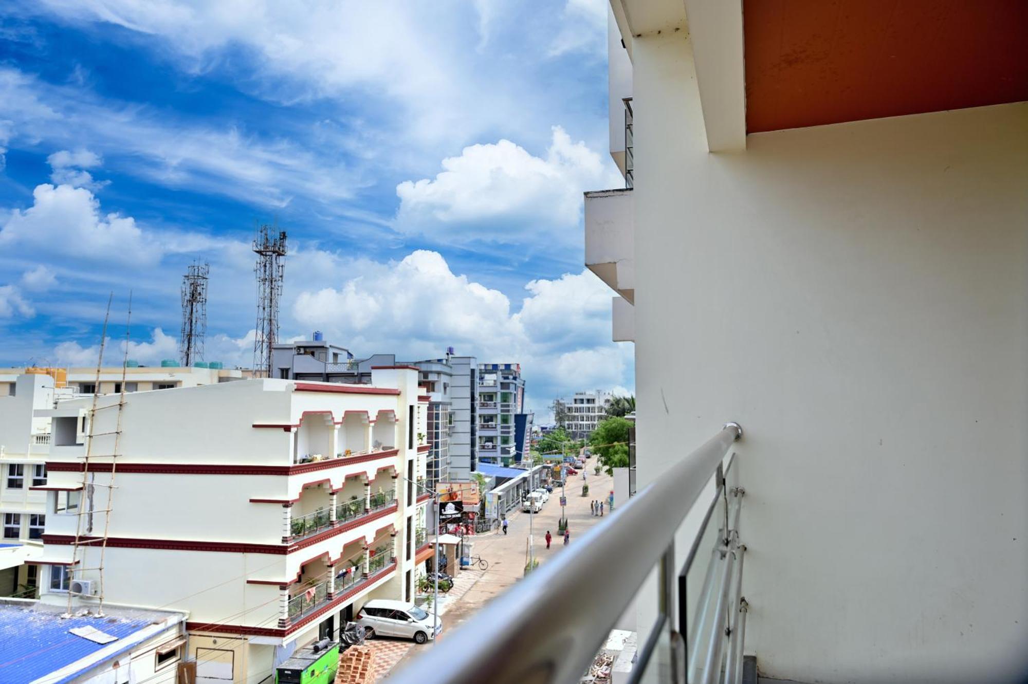 Hotel Silver Land New Digha With Rooftop Pool Exteriér fotografie