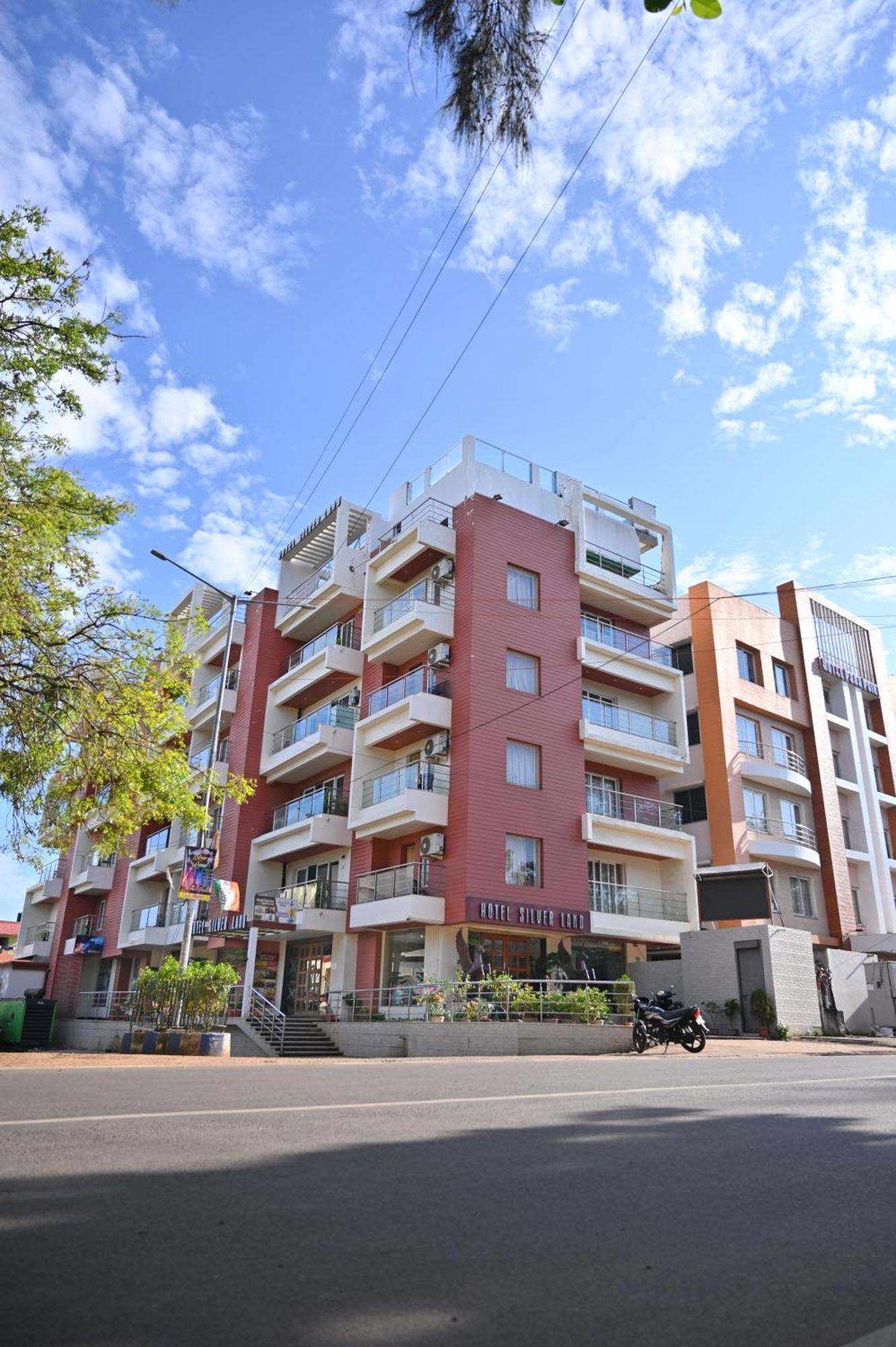 Hotel Silver Land New Digha With Rooftop Pool Exteriér fotografie