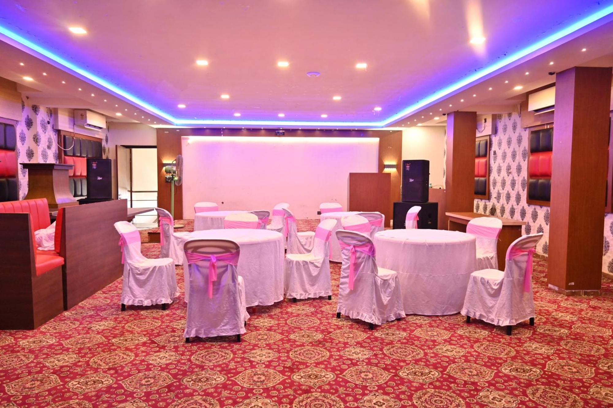 Hotel Silver Land New Digha With Rooftop Pool Exteriér fotografie